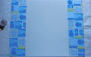 It's Summer Memo Board! A great project to display all your favorite pictures from your summer vacation! www.craftyjbird.com IG:@craftyjbird