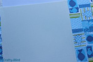 It's Summer Memo Board! A great project to display all your favorite pictures from your summer vacation! www.craftyjbird.com IG:@craftyjbird