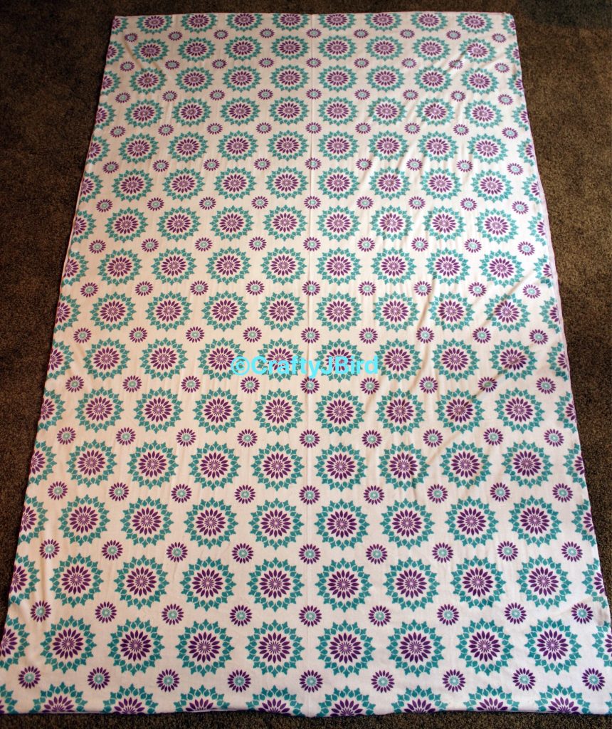 No-Sew Blanket -- Visit craftyjbird.com for more info