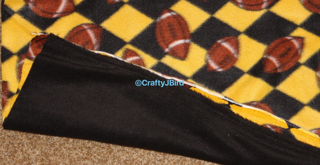 No-Sew Floor Pillow -- Visit CraftyJBIrd.com for more info